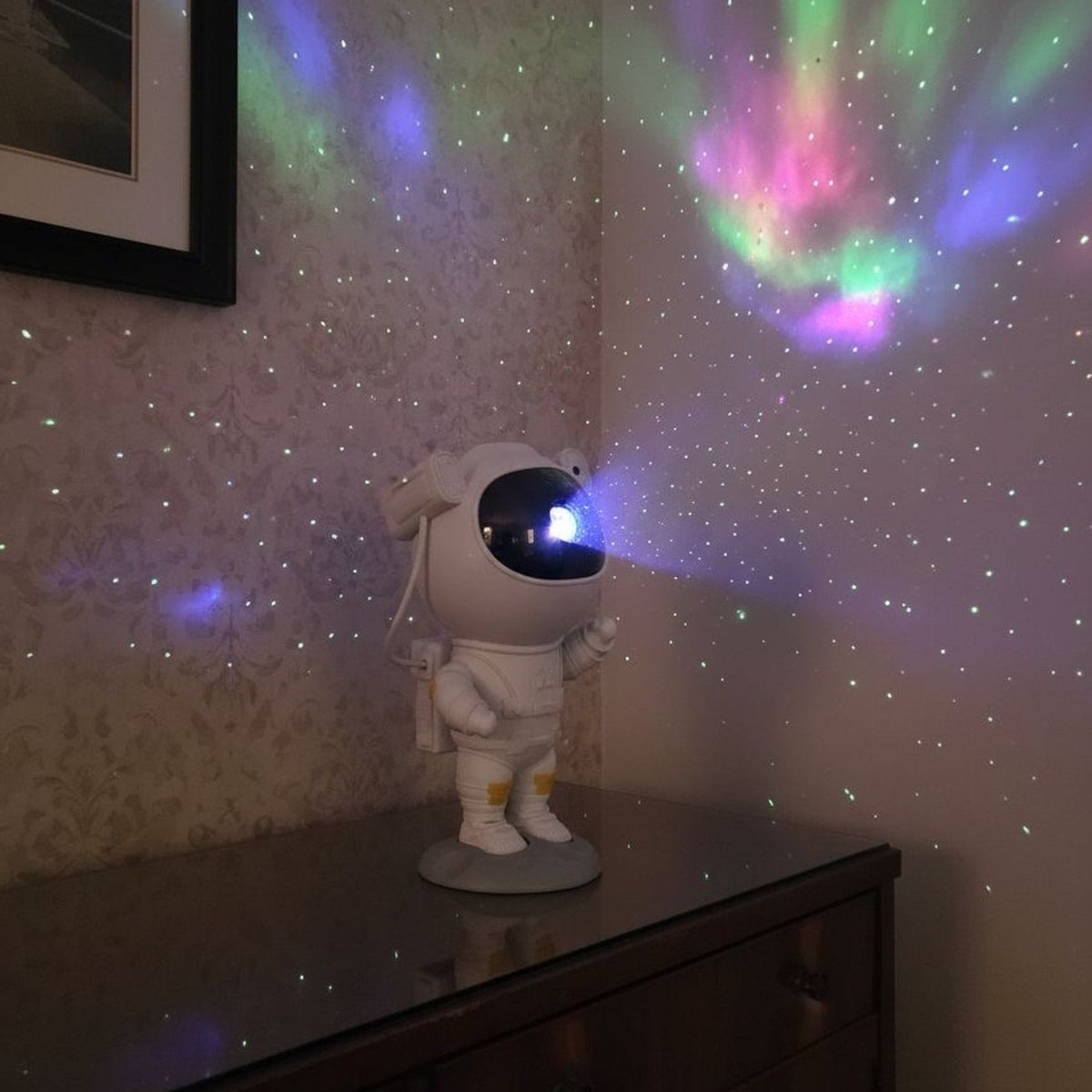 Lámpara Proyector Astronauta Bluetooth 🌌👨‍🚀
